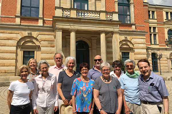 The tour group outside the Bayreuth Festspielhaus.